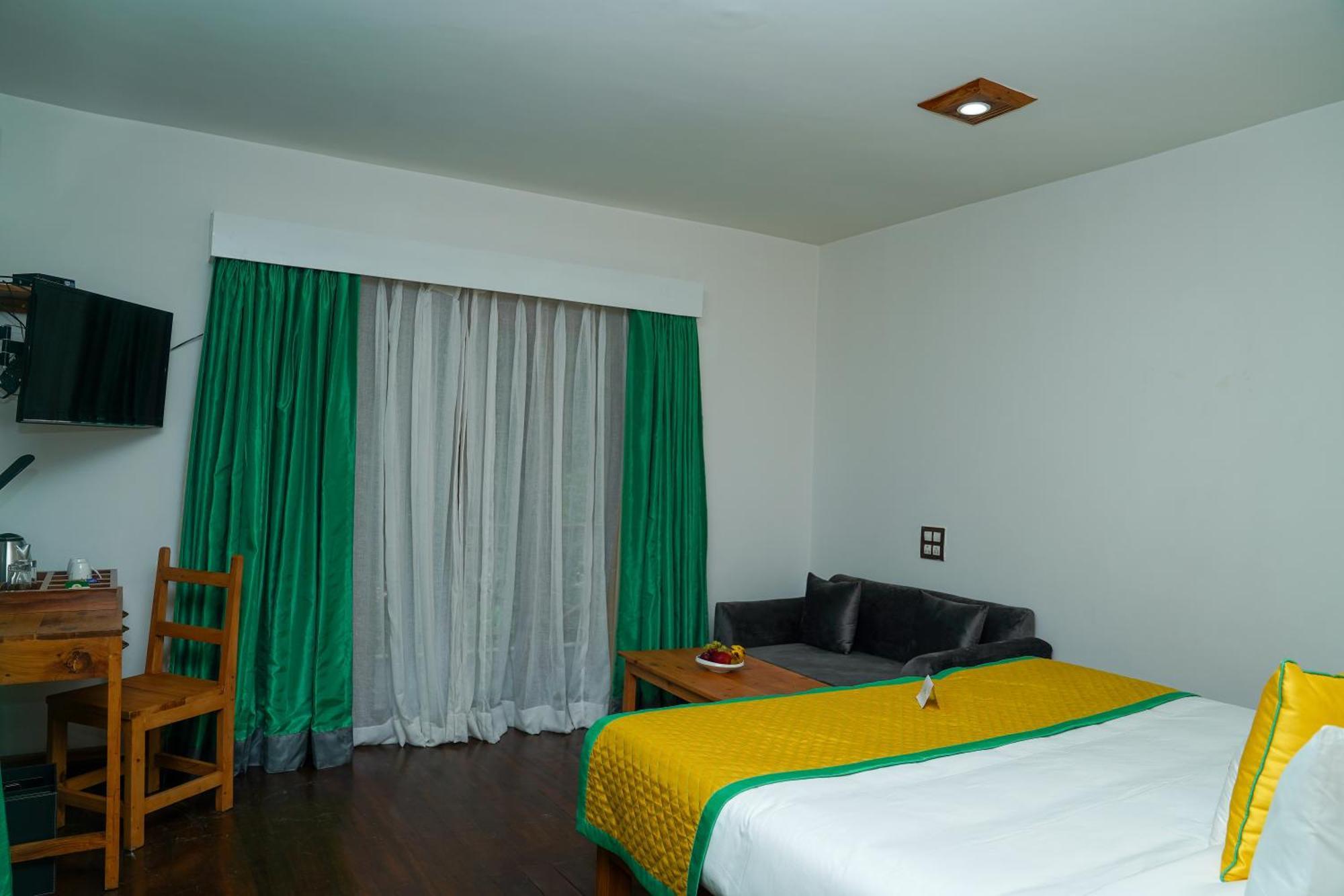 Zone Connect By The Park, Manali Hotel Exterior photo