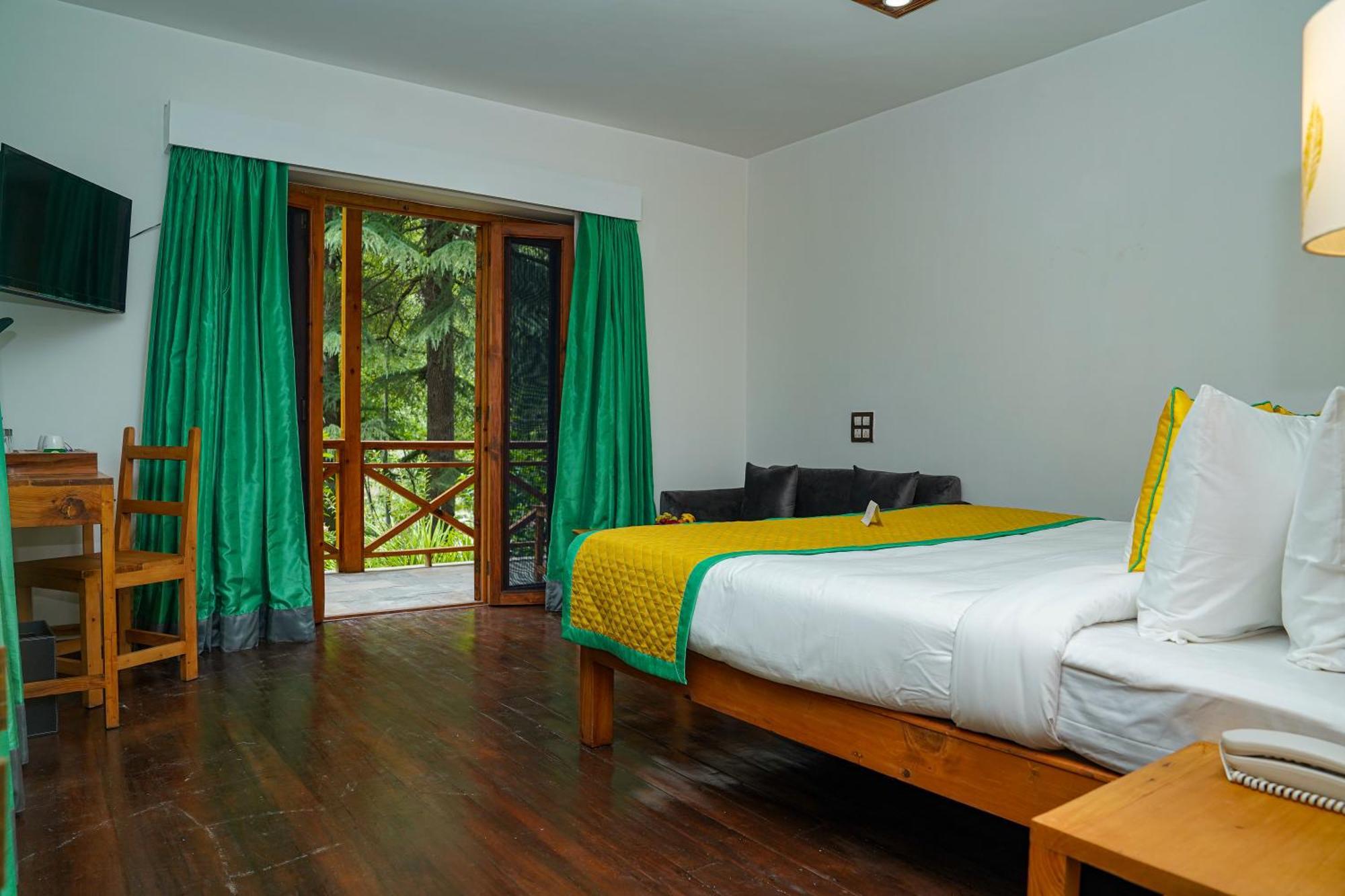 Zone Connect By The Park, Manali Hotel Exterior photo