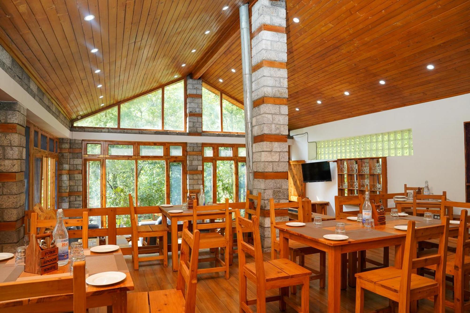 Zone Connect By The Park, Manali Hotel Exterior photo