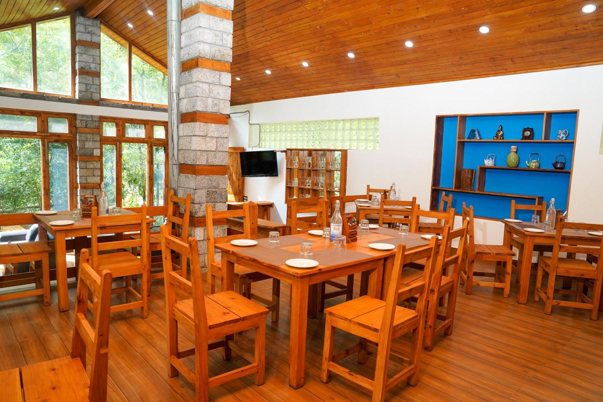 Zone Connect By The Park, Manali Hotel Exterior photo
